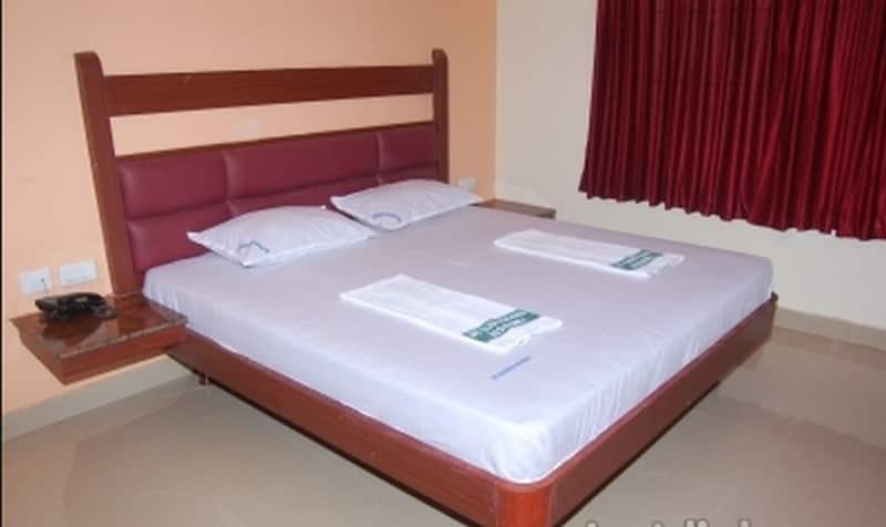 Sri Sudharsana Residency (60 kms from Tirunelveli), Tirunelveli 3